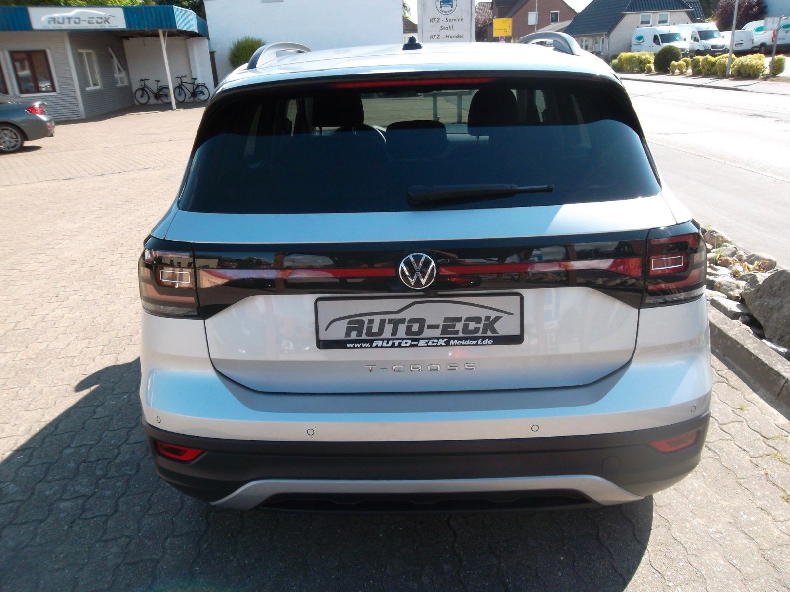 Volkswagen T-Cross 1.0 ACTIVE - Samsaru's Car Outlet