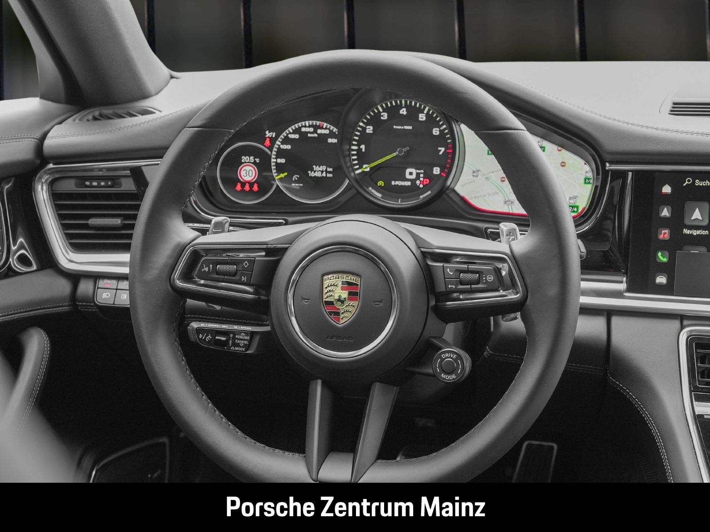 Porsche Panamera 4 E-Hybrid Sport Turismo 1.600km!
