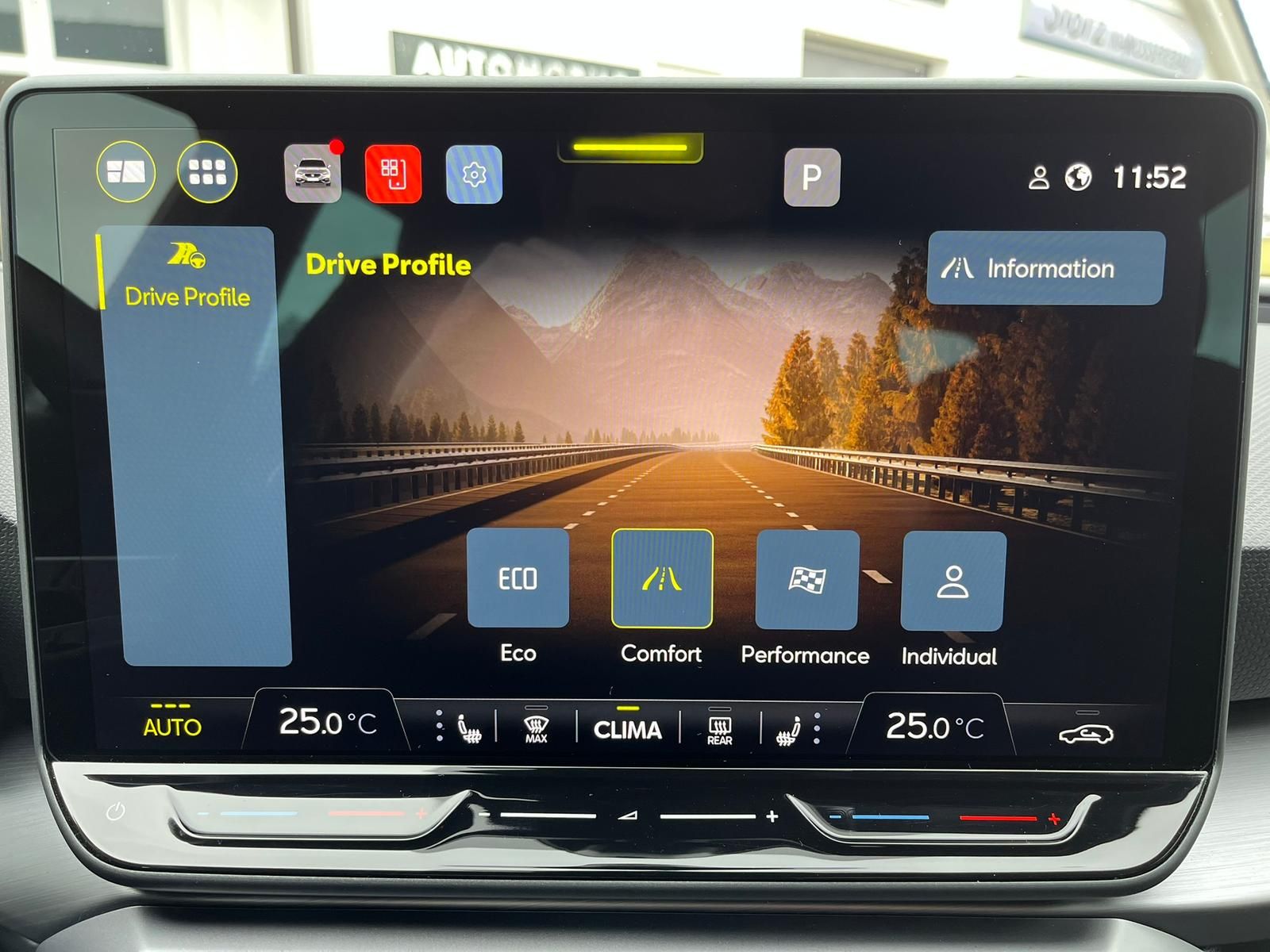 Seat Leon SP 2.0 TDI DSG NAVI LED AHK ACC KAMERA SHZ