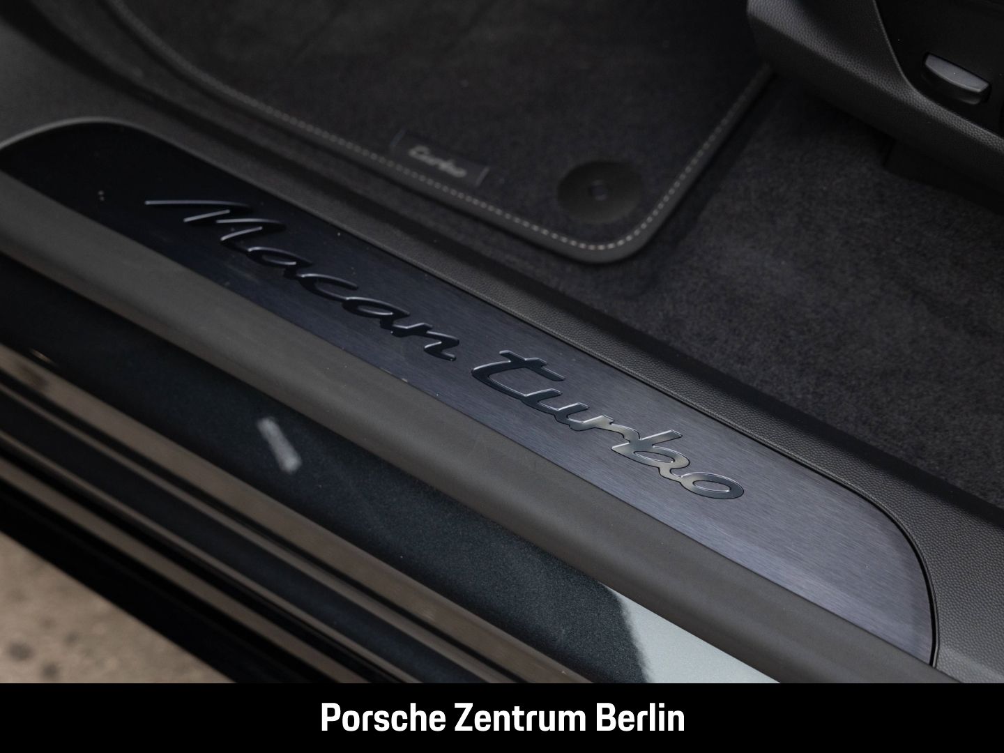 Porsche Macan Turbo LED-Matrix InnoDrive Rückfahrkamera