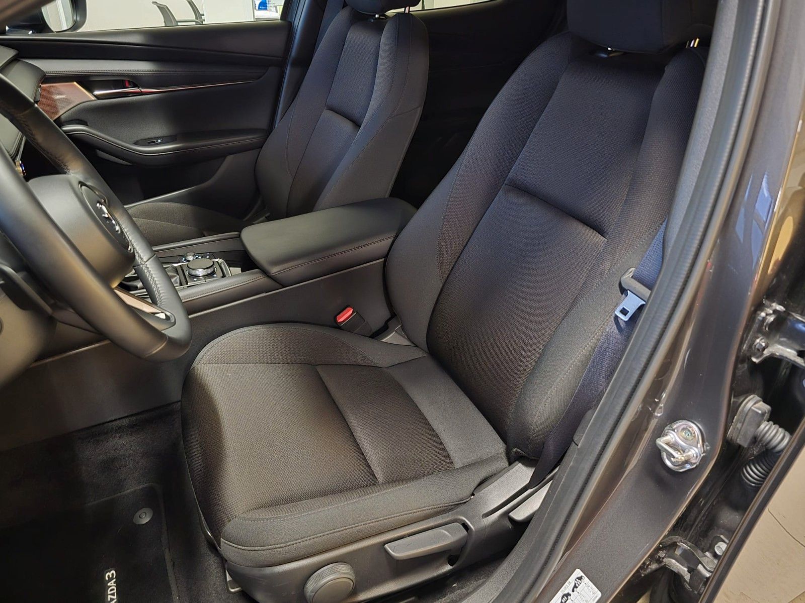 Mazda 3 Lim. 5-trg. Exclusive-Line *2,5l 140PS* 360°