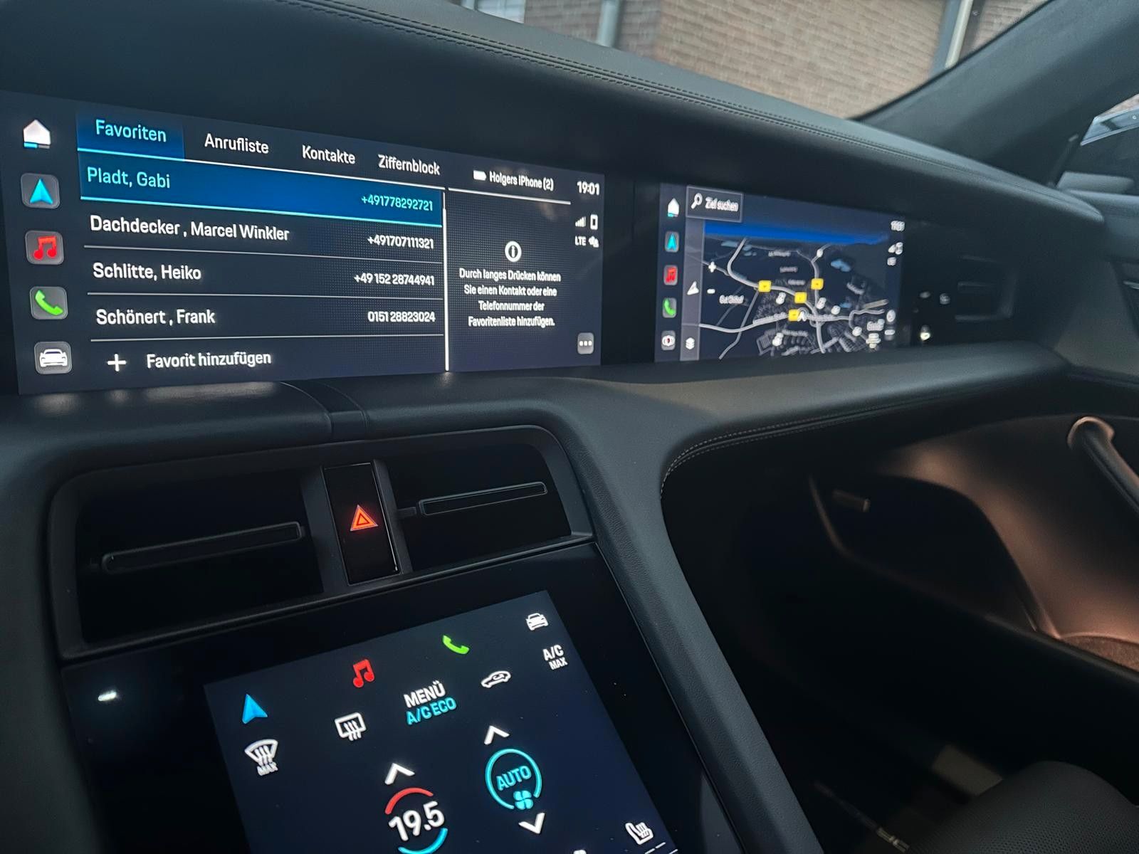 Porsche Taycan Cross Turismo Turbo LED-Matrix Head-Up