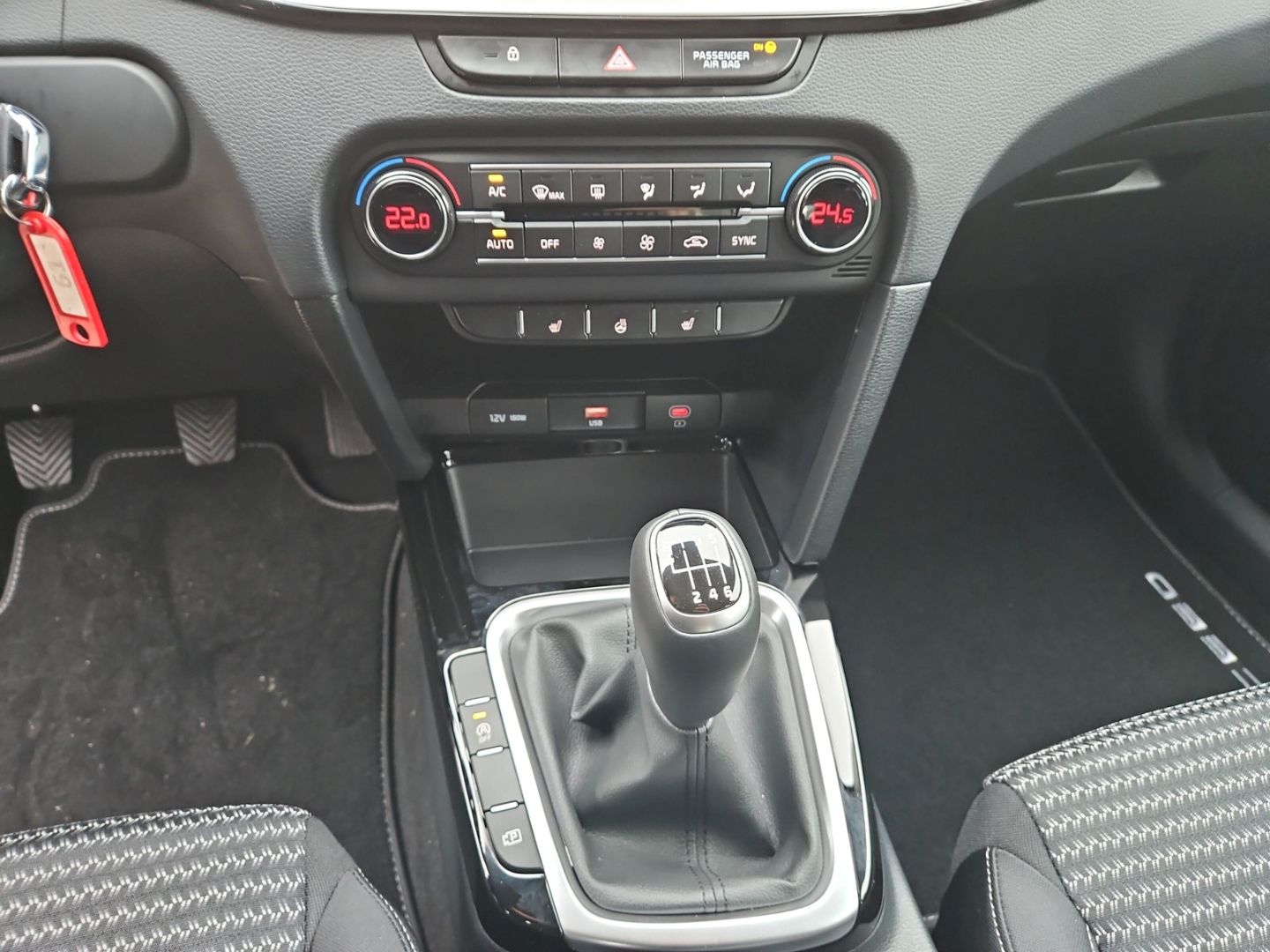Kia Ceed Lim 1.0T Vision Komfort - Samsaru's Car Outlet