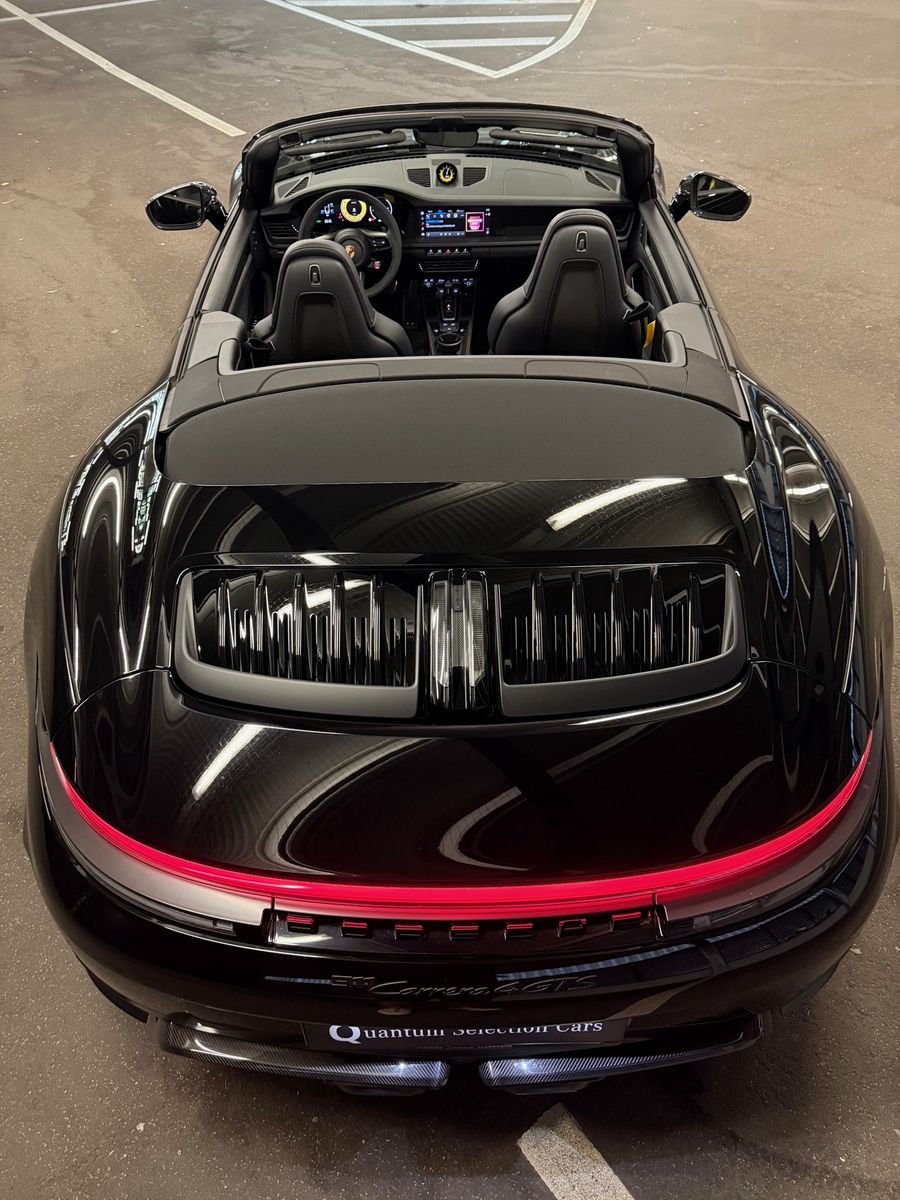 Porsche Carrera 4 GTS Cabriolet *MATRIX*CARBON-EXT*CHRON