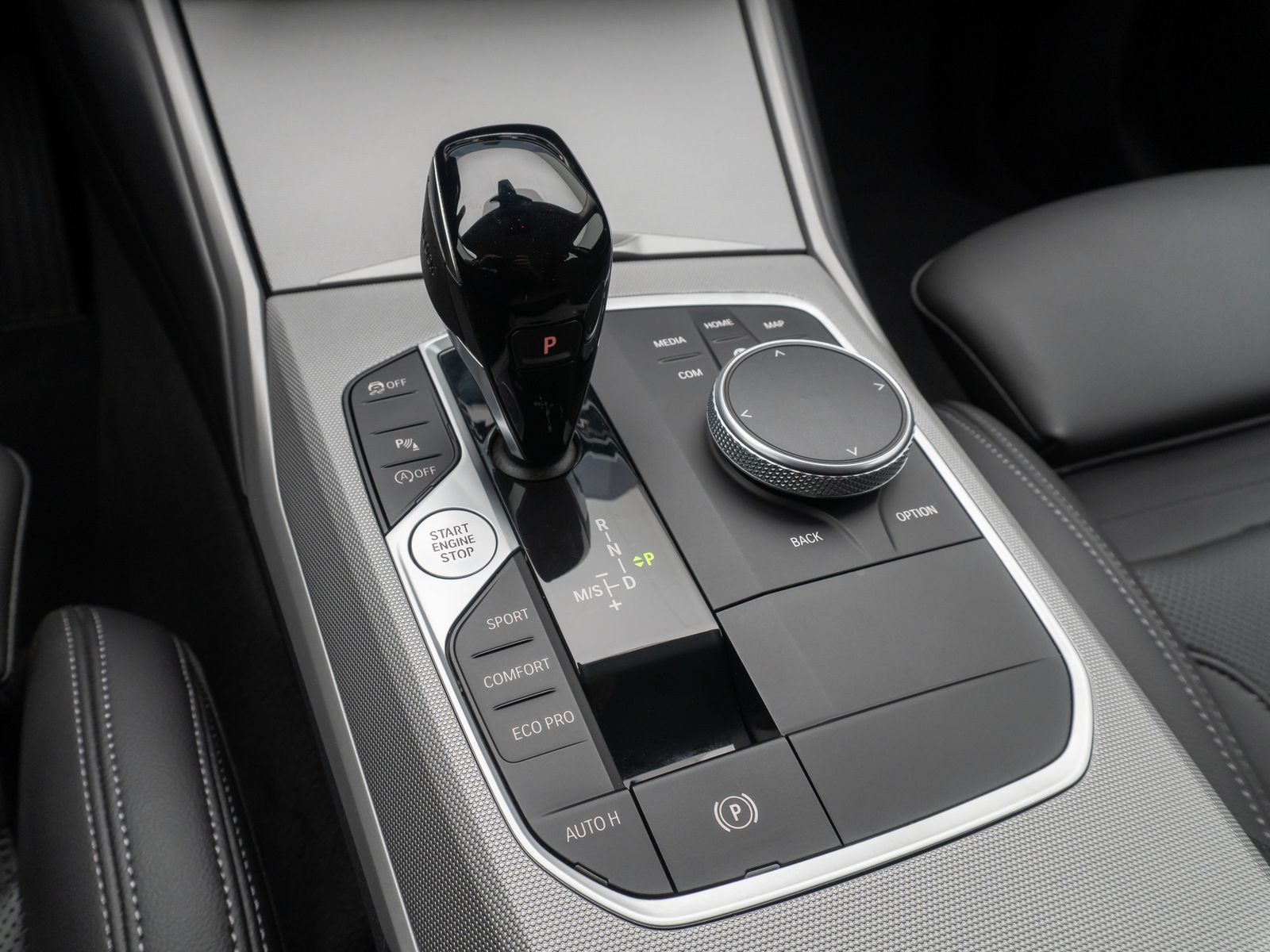 BMW 320i Sport - Samsaru's Car Outlet