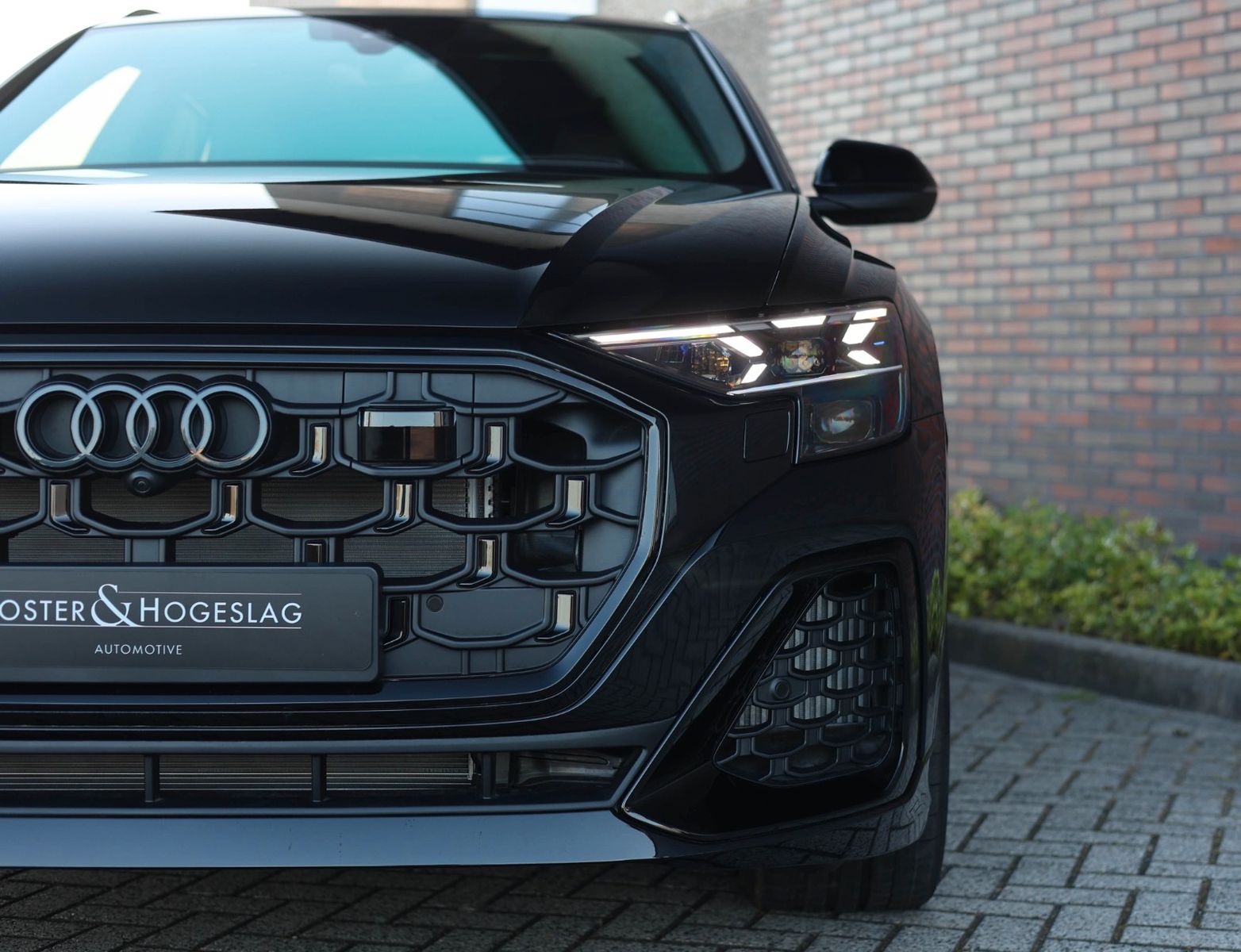 Audi Q8 60 TFSIe Quattro - Samsaru's Car Outlet
