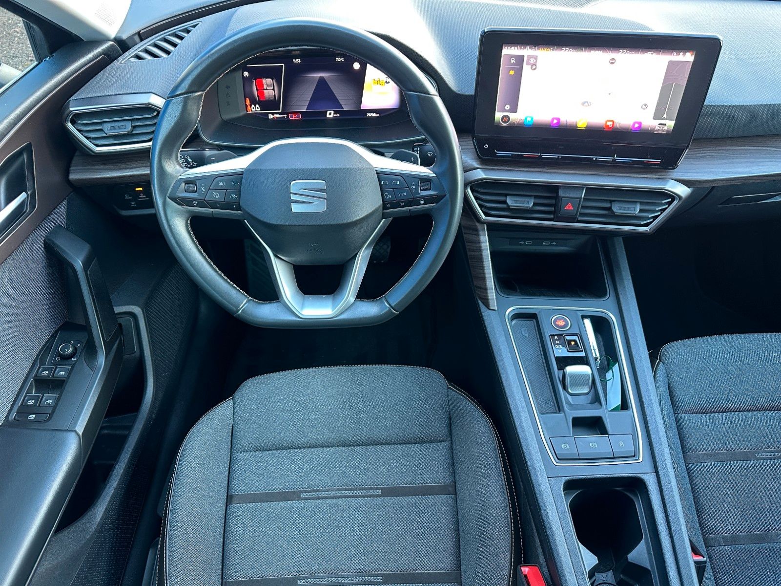 Seat Leon Sportstour Xcell*VIRTUAL*KAMERA*LED*AHK*ACC