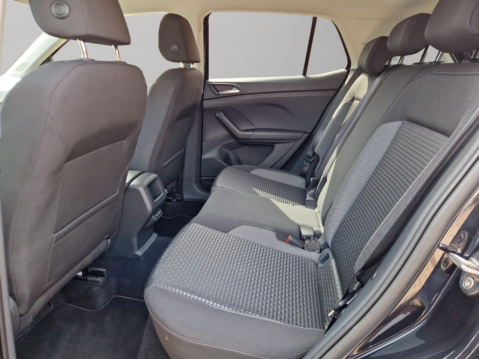 Volkswagen T-Cross Active - Samsaru's Car Outlet
