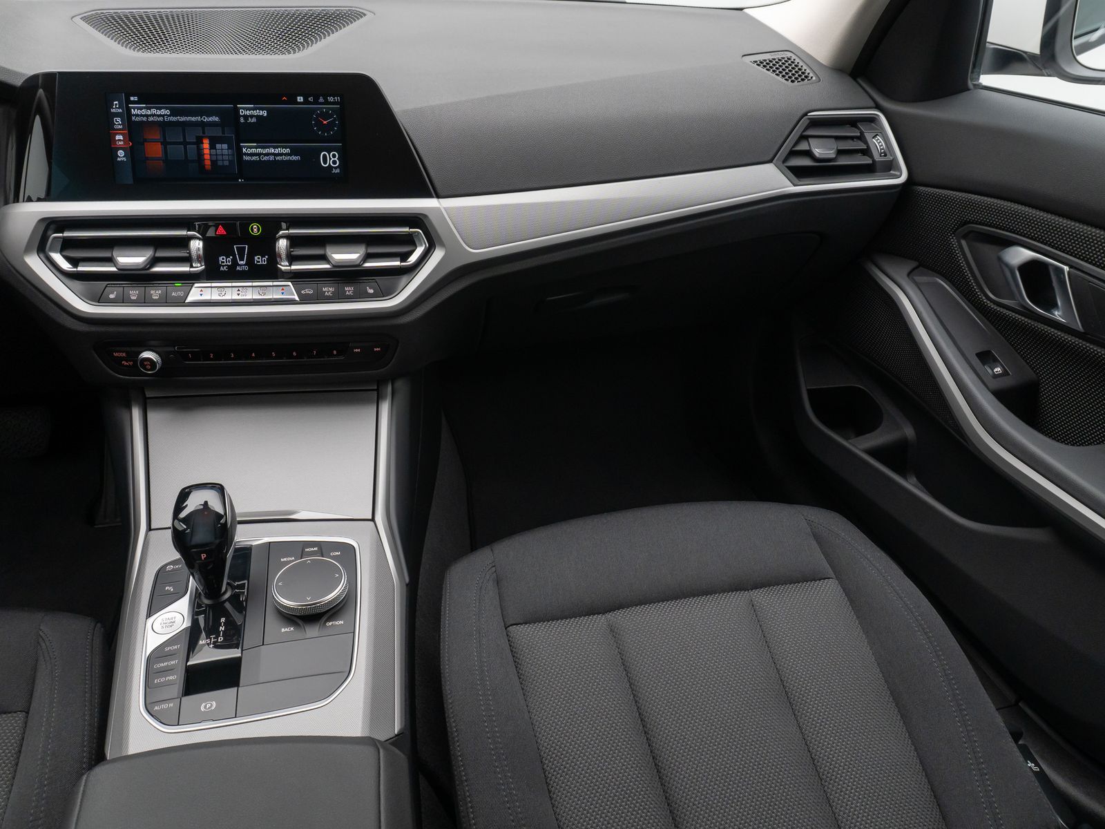 BMW 320d Advantage - Samsaru's Car Outlet