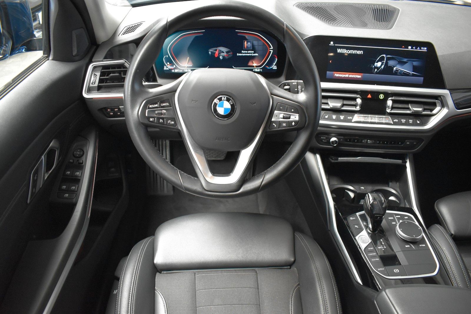 BMW 330 d Touring SPORT LINE - Samsaru's Car Outlet