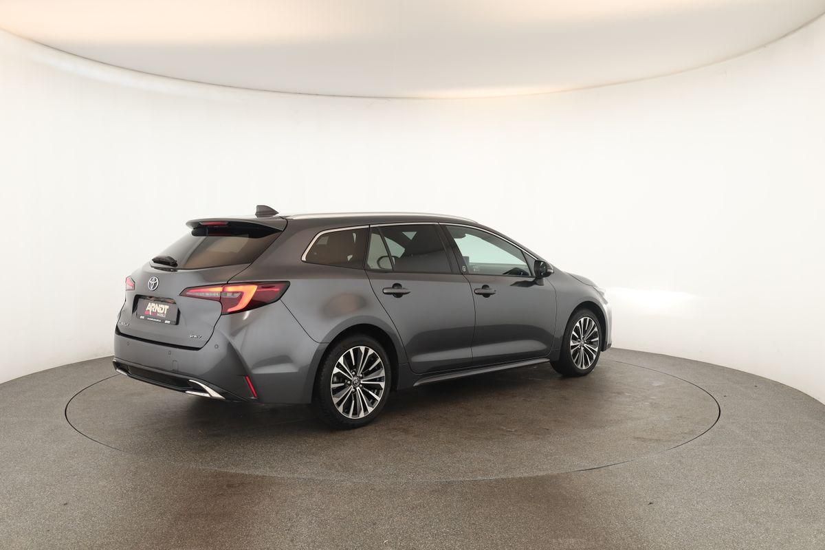 Toyota Corolla Touring Sports 2.0 CVT Team D Navi Kam