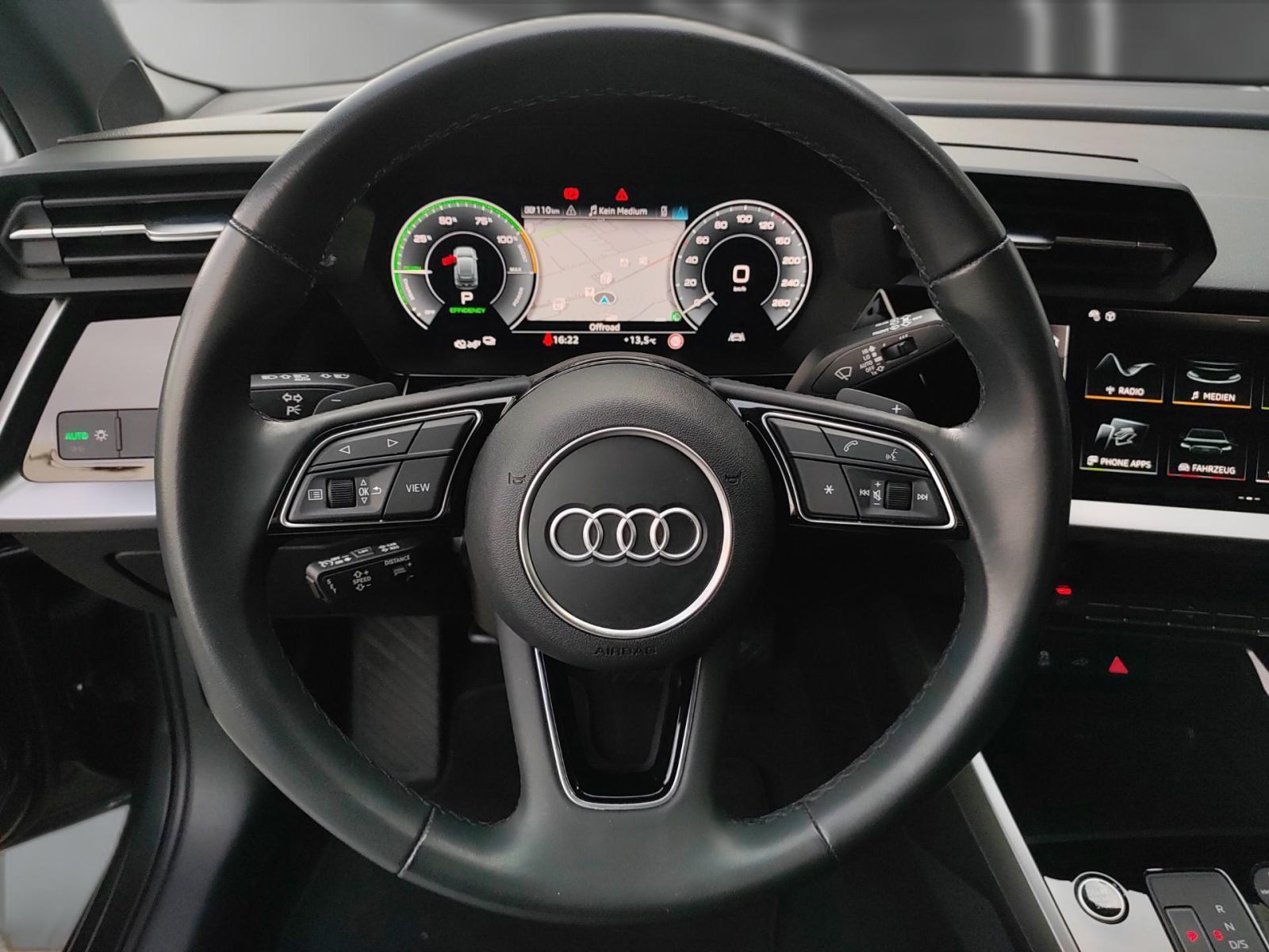 Audi A3 Sportback 40 TFSI e Adv. S tronic *R-CAM*PDC*