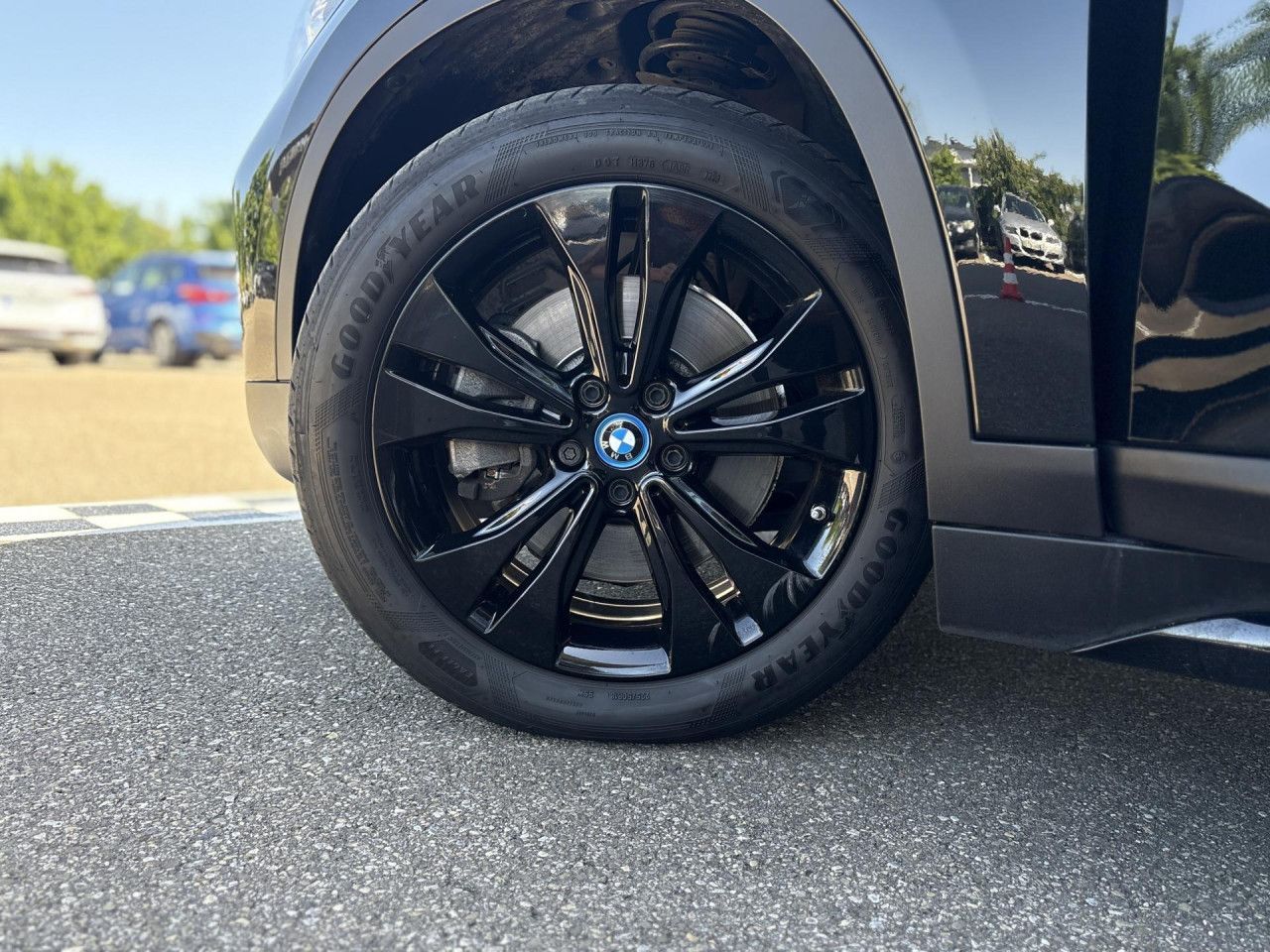 BMW X1 x25e Sport - Samsaru's Car Outlet