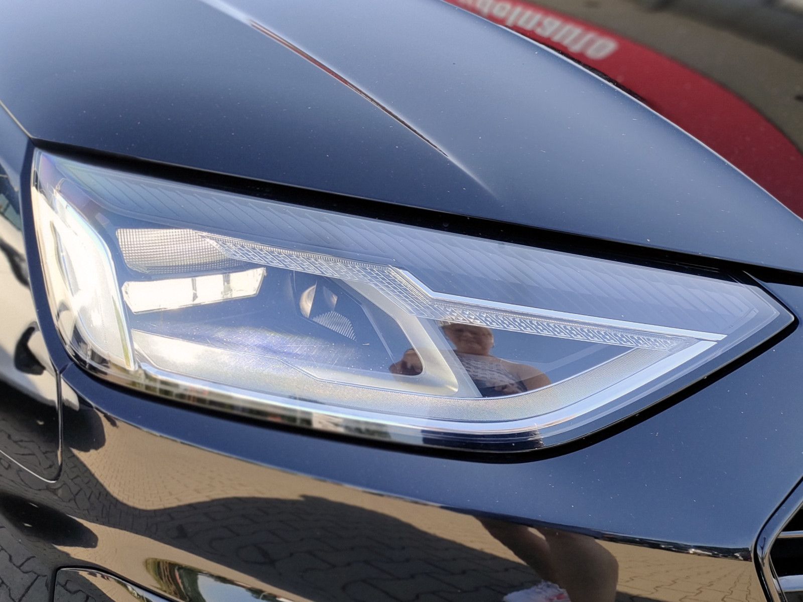Audi A4 Avant 35 TFSI S line - Samsaru's Car Outlet