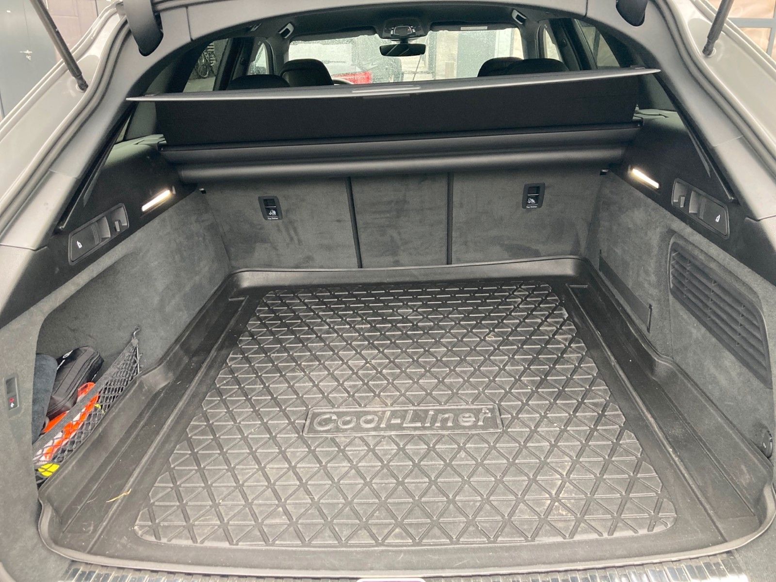 Audi RS6 quattro perf. 5J.Gar./HuD/KeramiK/Schale/305