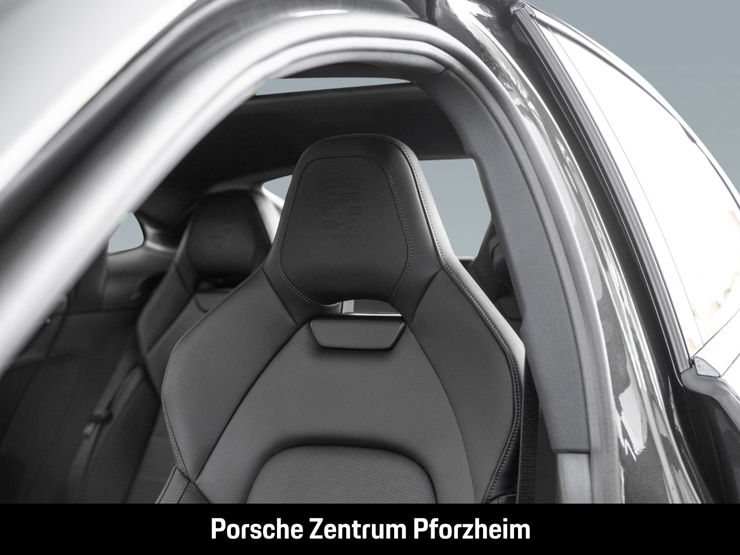 Porsche Panamera 4S E-Hybrid HA-Lenkung InnoDrive BOSE