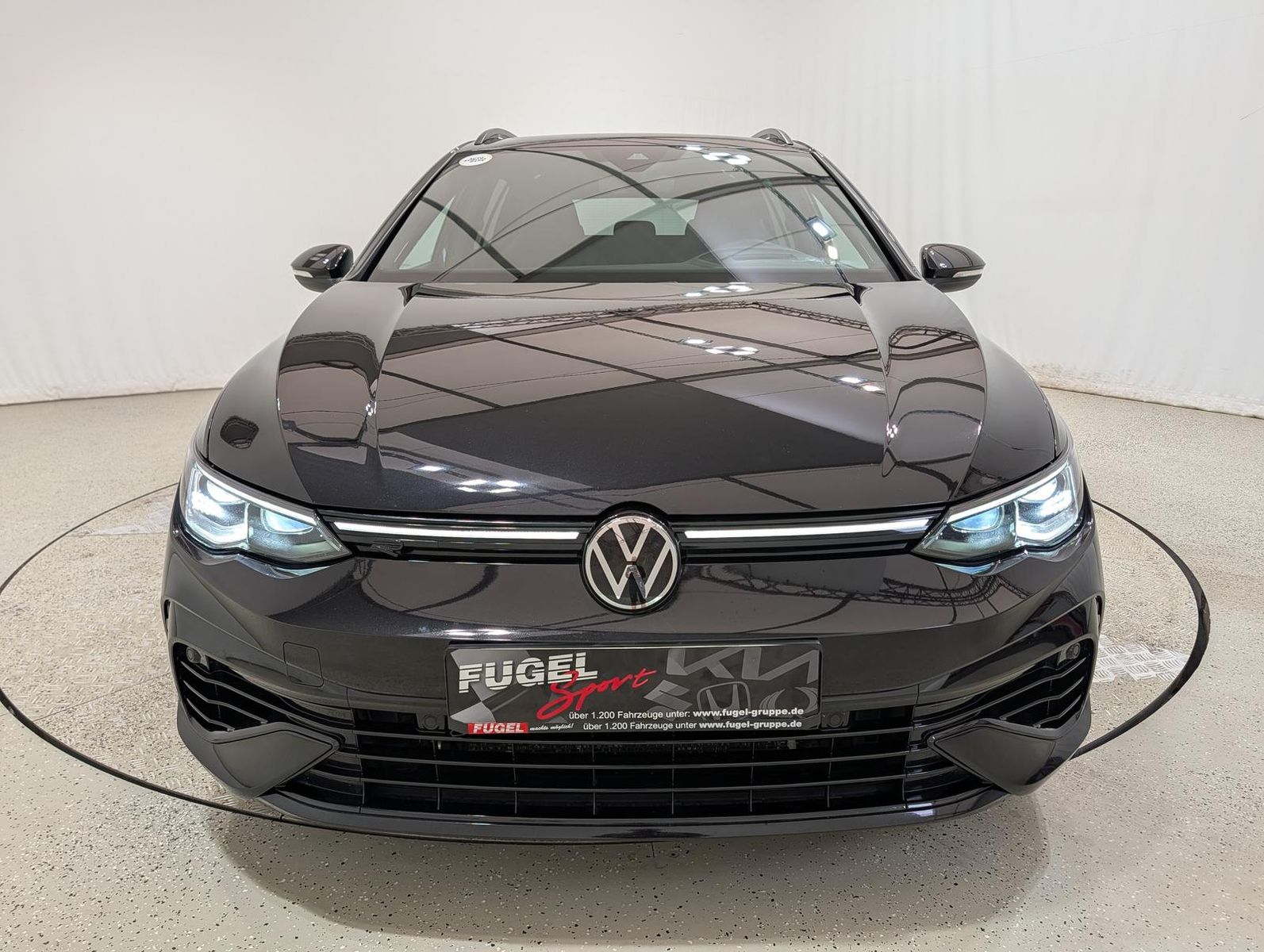 Volkswagen Golf Variant 2.0 TSI DSG R 4Motion Estriol 19Z.|