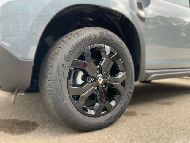 Dacia Duster Extreme TCe 130 2WD - Samsaru's Car Outlet
