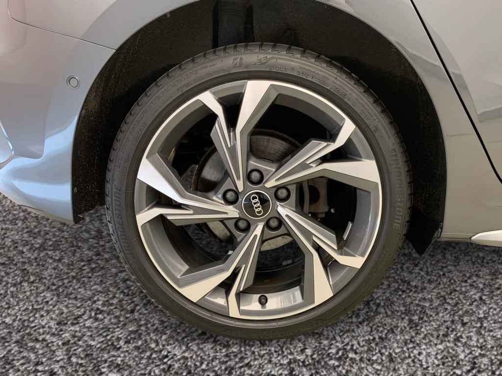 Audi A3 Sportback 40 TFSI e 2x S line *AHK*LED*ACC*