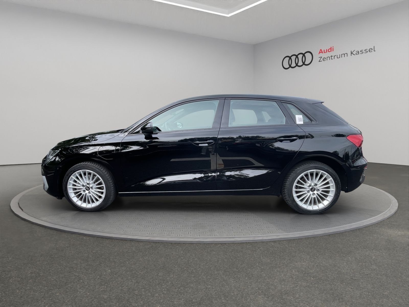 Audi A3 Sportback 40 TFSI e LED Navi PDC AHK