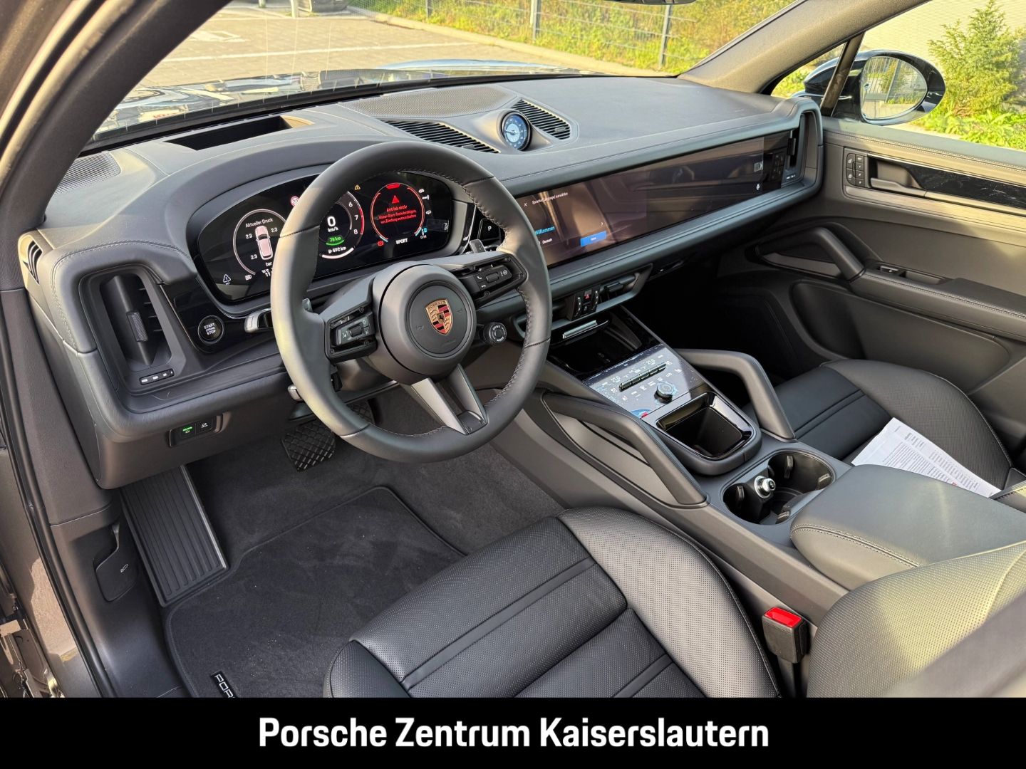 Porsche Cayenne E-Hybrid Black Edition HA-Lenkung 21-Zol