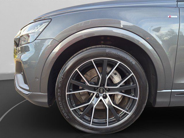 Audi Q8 55 TFSI e quattro S line AHK*PANO*MATRIX*HUD