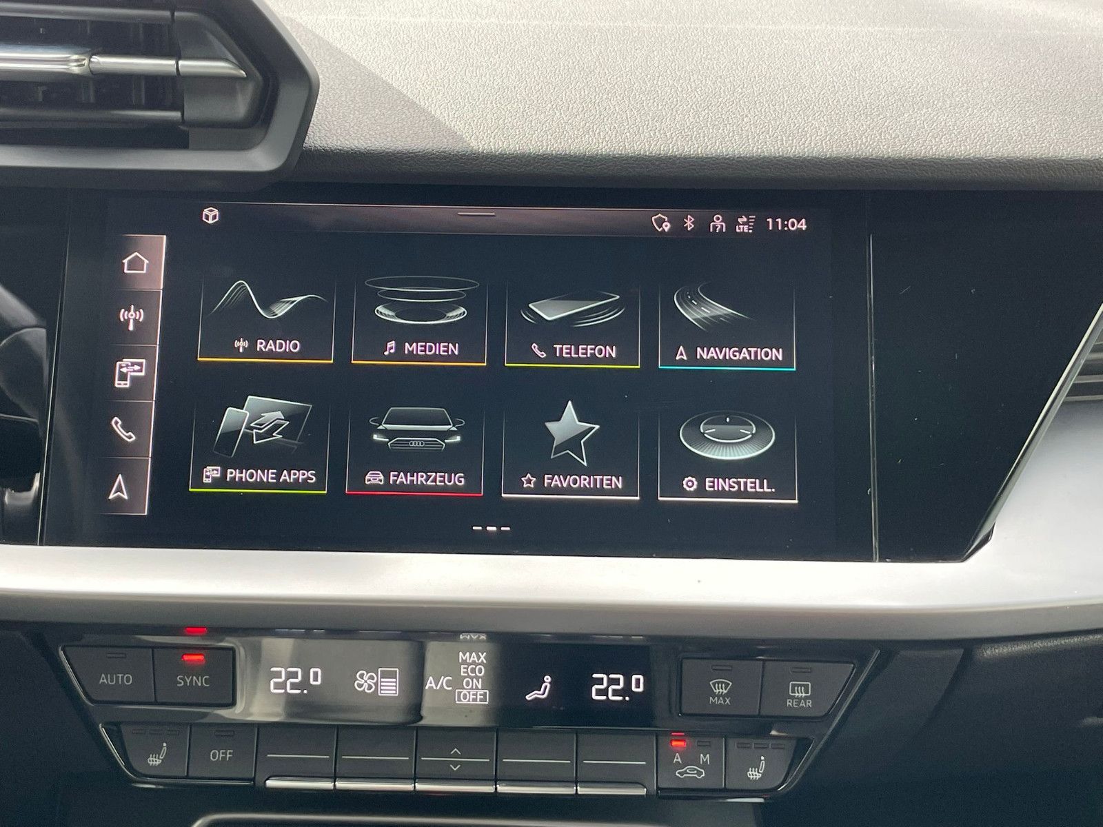 Audi A3 Spb 35 TDI S-tronic S-Line Nav LED Assist 17"