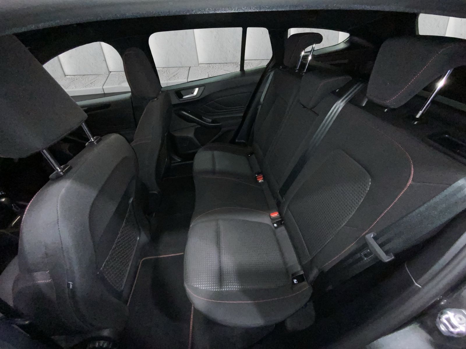 Ford Focus ST-Line X Turnier Aut.*AHK*ACC*HUD*KAM*NAV
