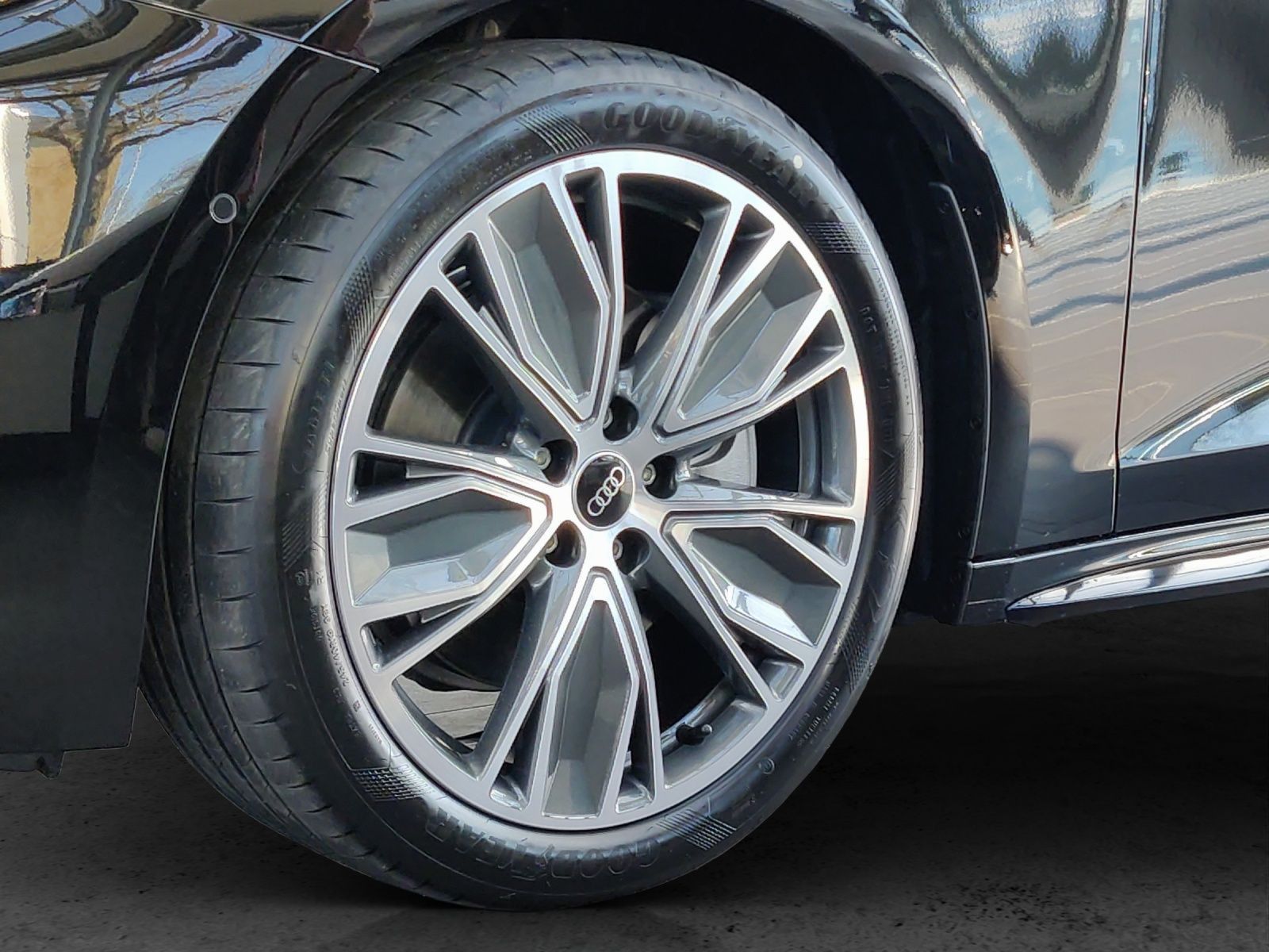 Audi A5 Avant TDI qu. S line*AHK*TechPlus*Matrix*Exp+