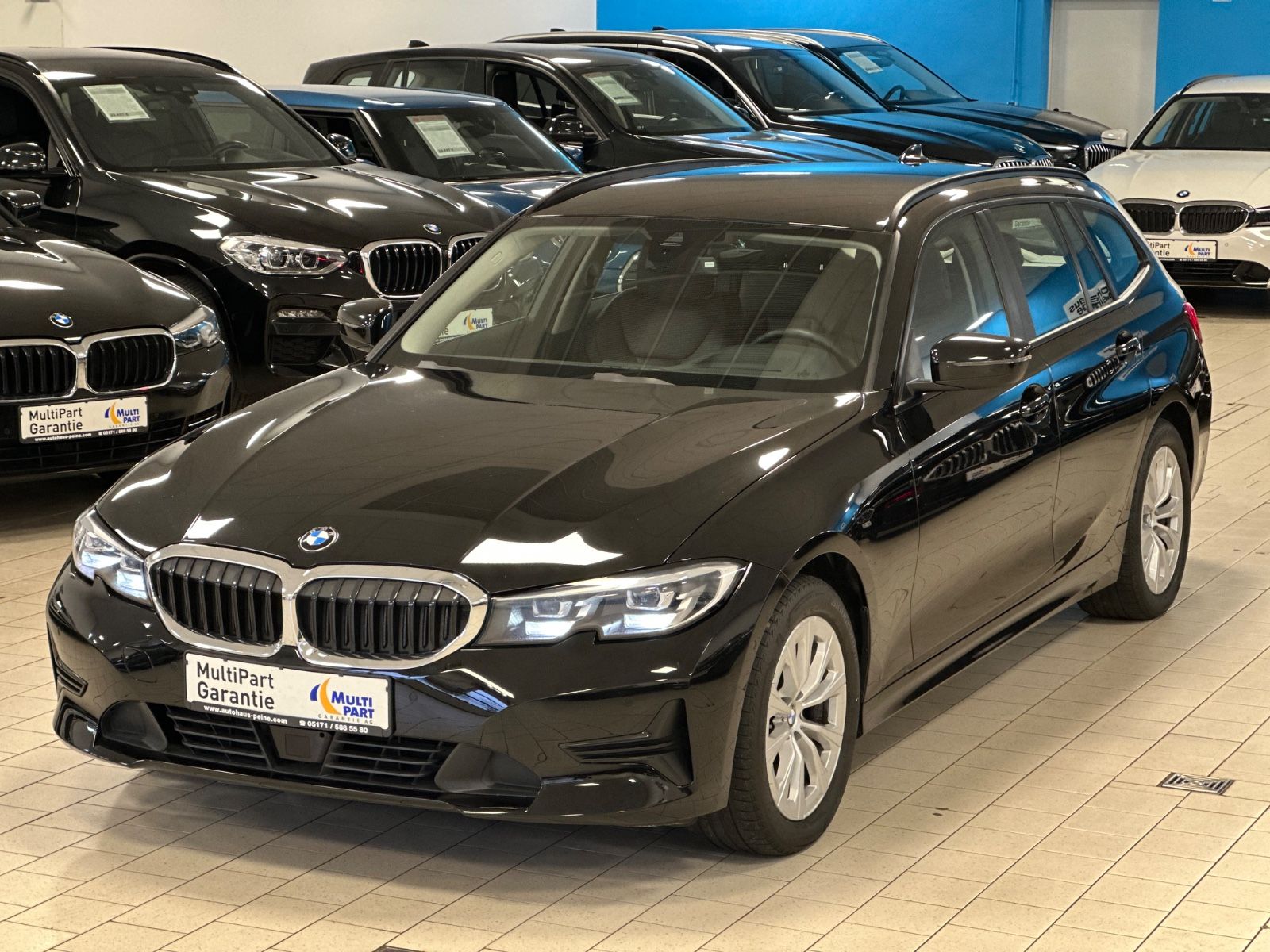 BMW 320d LivCP+ - Samsaru's Car Outlet