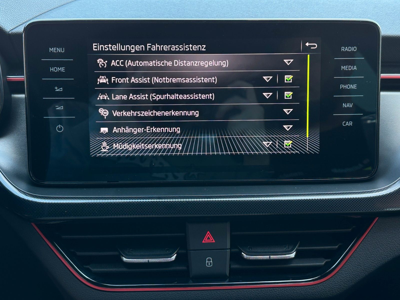 Skoda Kamiq 1.5TSi DSG Monte Carlo - Samsaru's Car Outlet