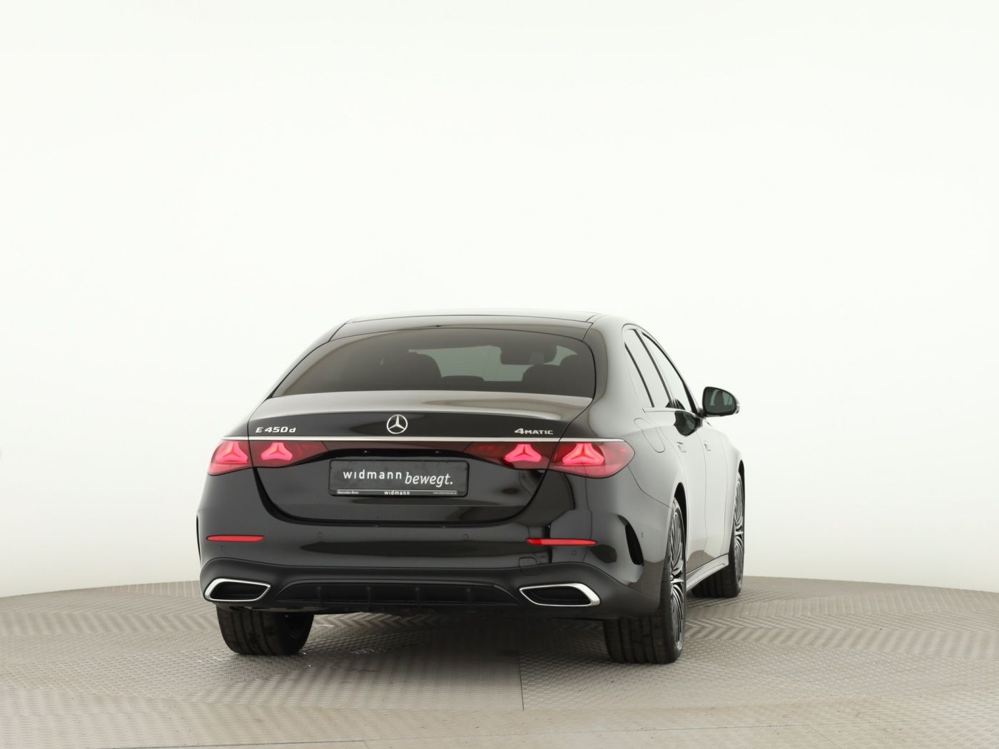 Mercedes-Benz E 450 d 4M *AMG Prem*Pano*360°*AHK*Sitzklima*HUD