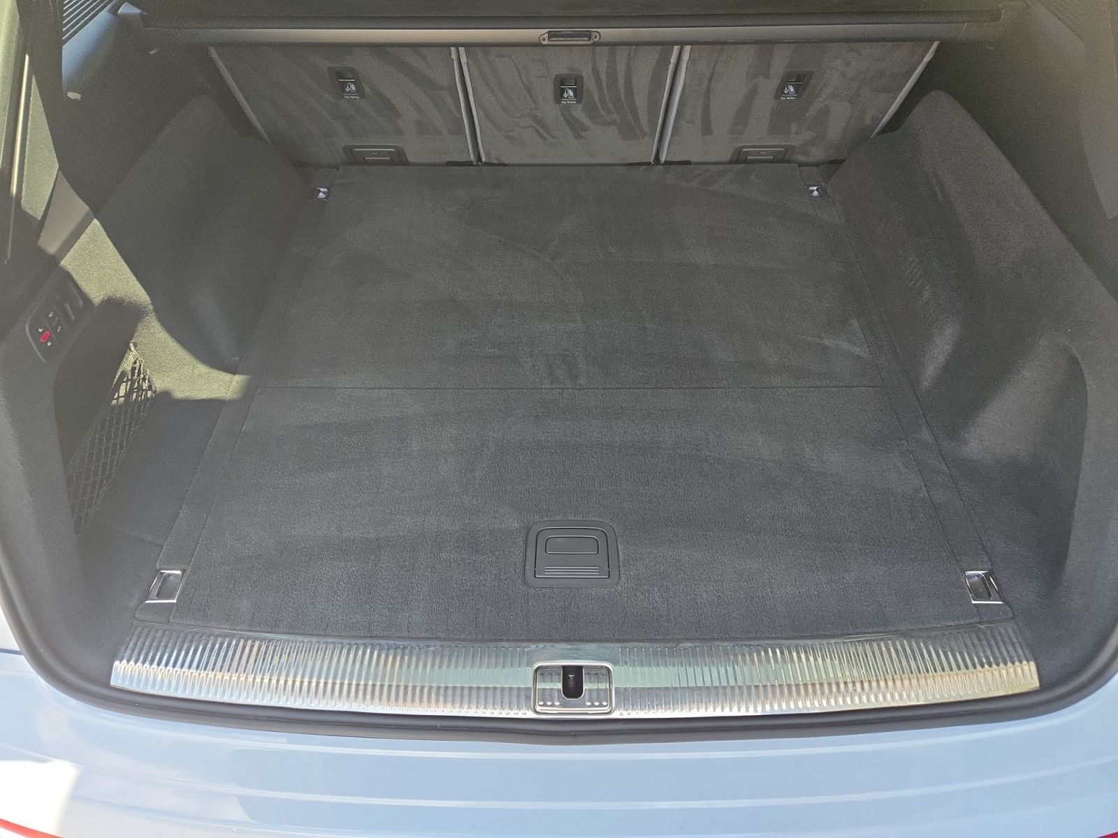 Audi Q7 50 3.0 TDI quattro comeptition plus AHK Pano