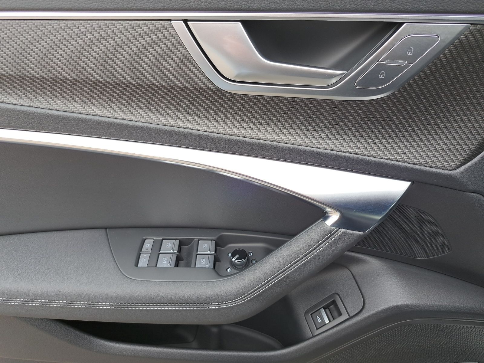 Audi A6 Avant S line 45 TDI quattro S tronic - Samsaru's Car Outlet