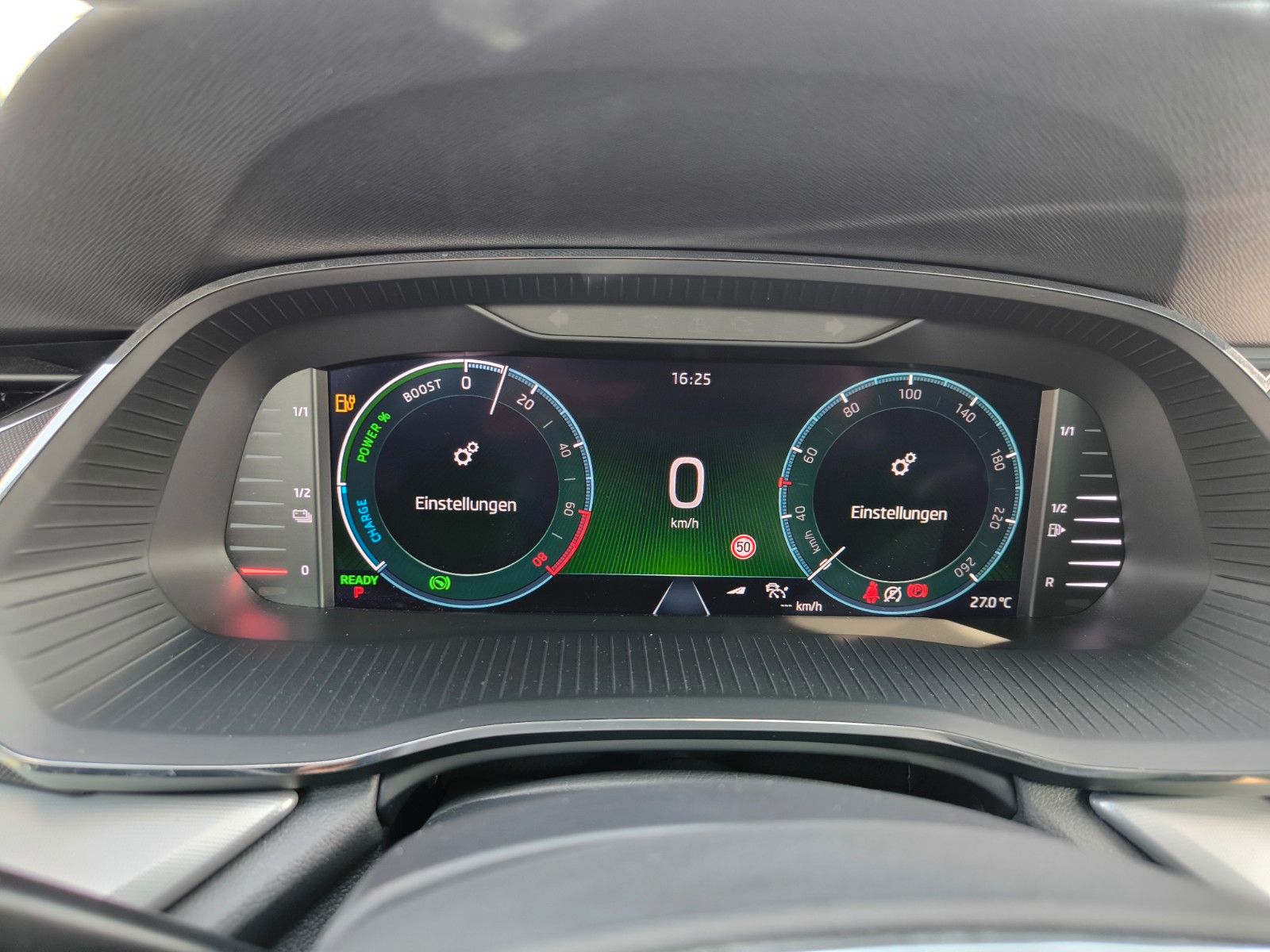 Skoda Octavia Combi First Edition iV - Samsaru's Car Outlet