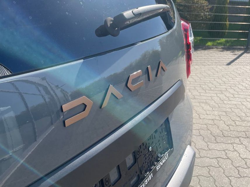 Dacia Duster TCE 150 EDC 2WD Extreme - Samsaru's Car Outlet