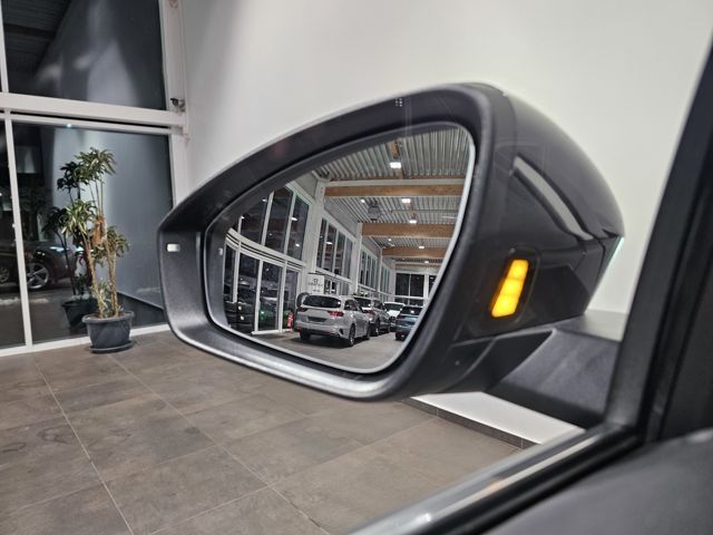 Audi Q5 TFSI S Line Pano Beifahrerdis.AHK 360'' 20 Zo