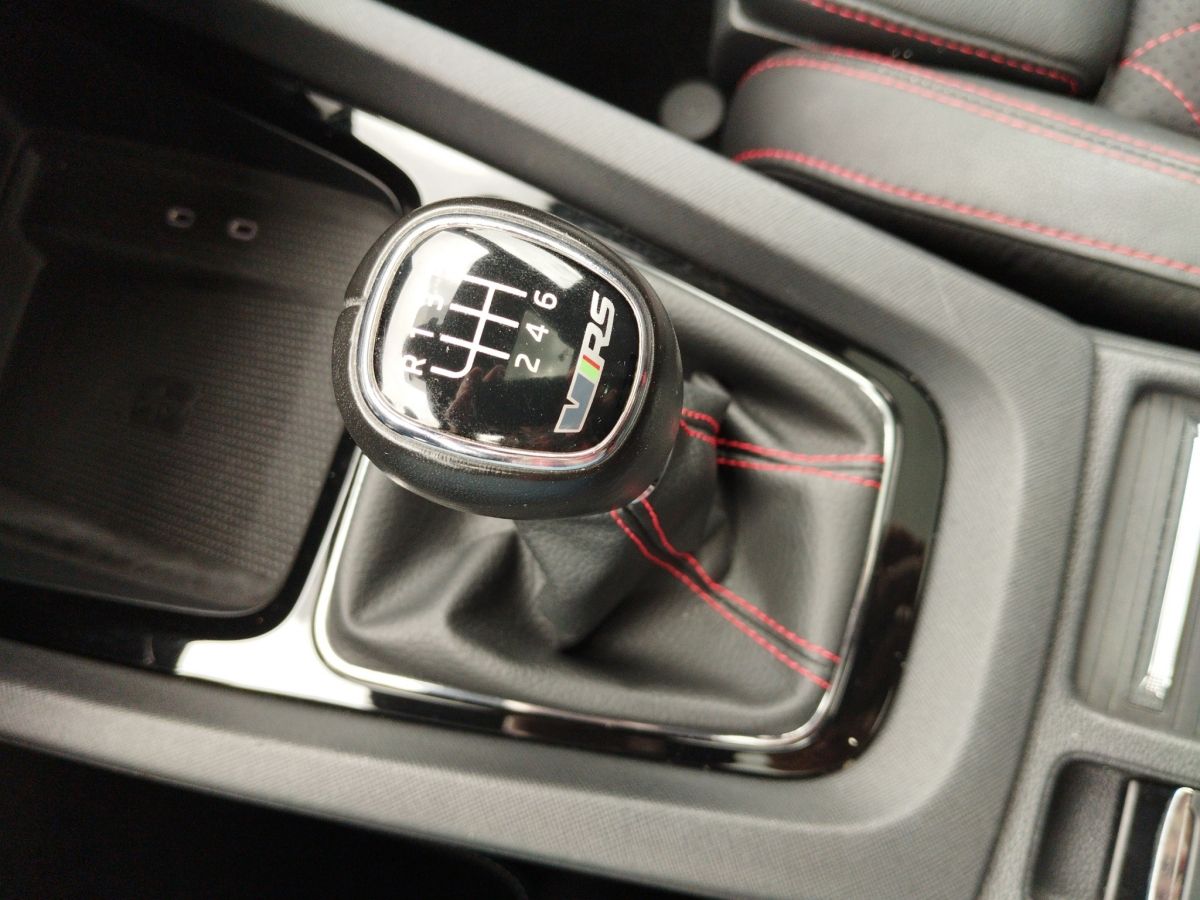 Skoda Octavia Combi 2.0 TSI RS Plus - Samsaru's Car Outlet