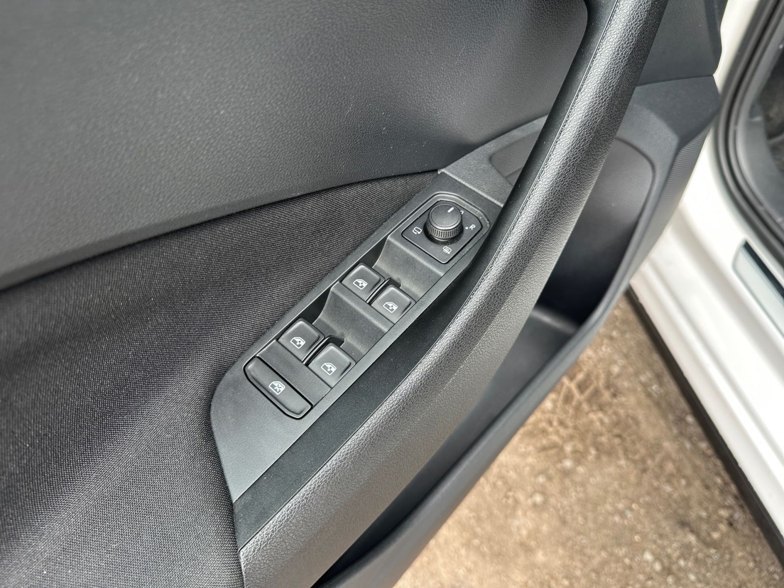 Skoda KAMIQ TSI 1.0 MONTE CARLO - Samsaru's Car Outlet