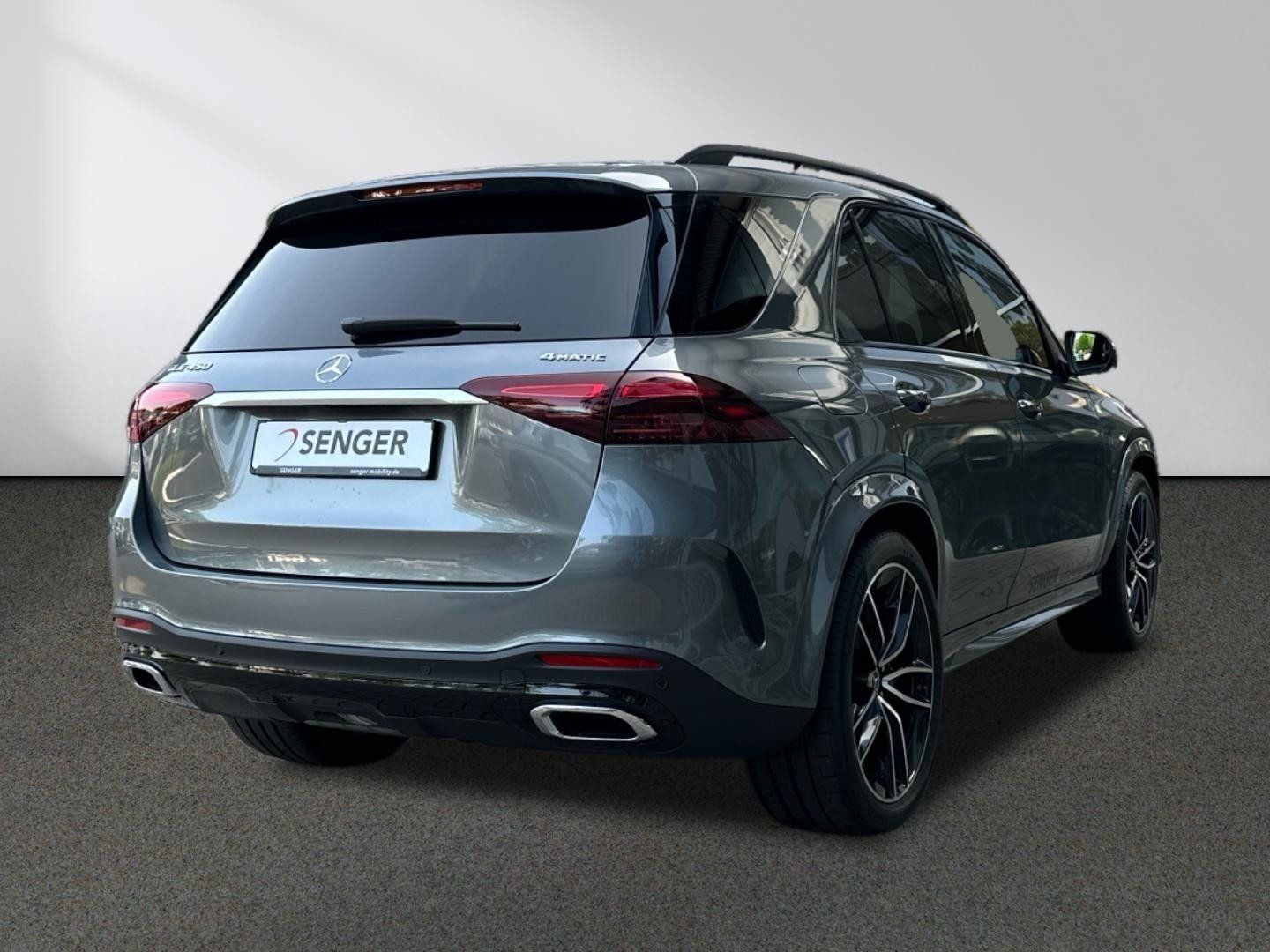 Mercedes-Benz GLE 450 4M AMG Distronic Multibeam-LED Pano AHK