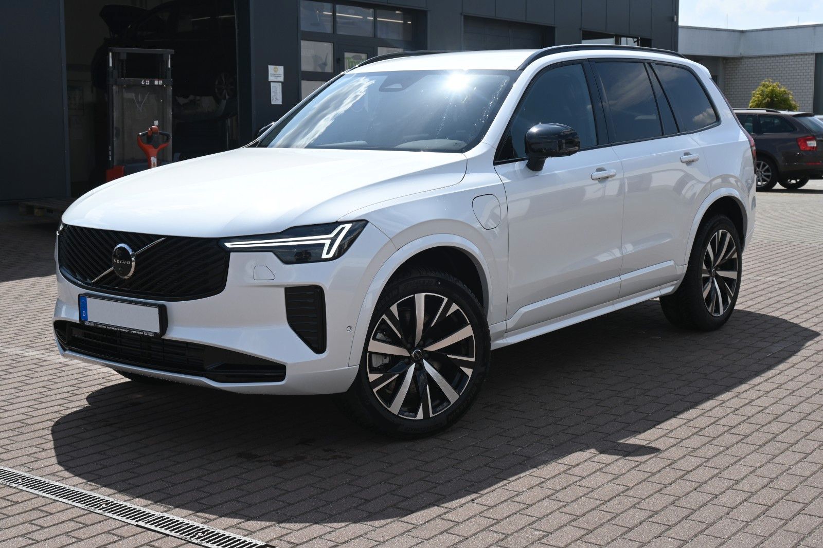 Volvo XC90 T8 RC AWD Plus Dark*STDHZG*360°*ACC*AHK