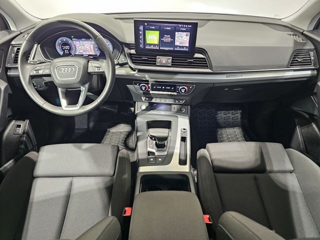 Audi Q5 40 TDI Q. Sport - Samsaru's Car Outlet