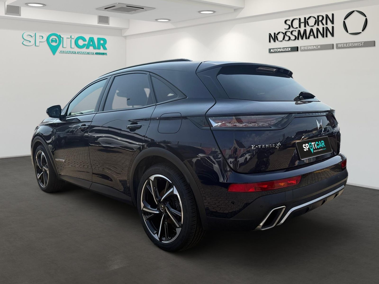 DS Automobiles DS7 CROSSBACK E-TENSE 4X4 LOUVRE,LEASING MÖGLICH