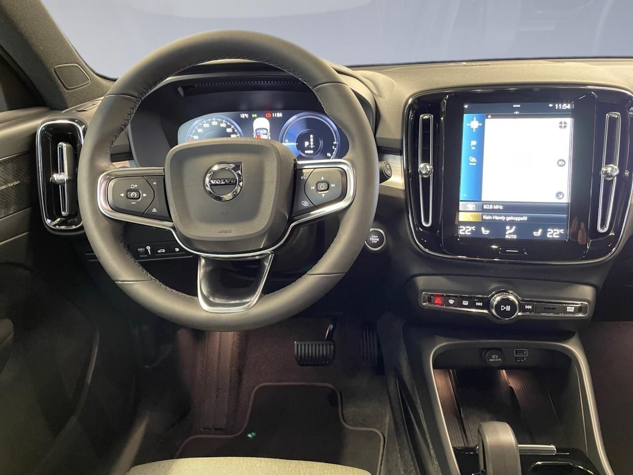 Volvo XC 40 T4 2WD Plus Bright Plug-In NAVI+LED+AHK