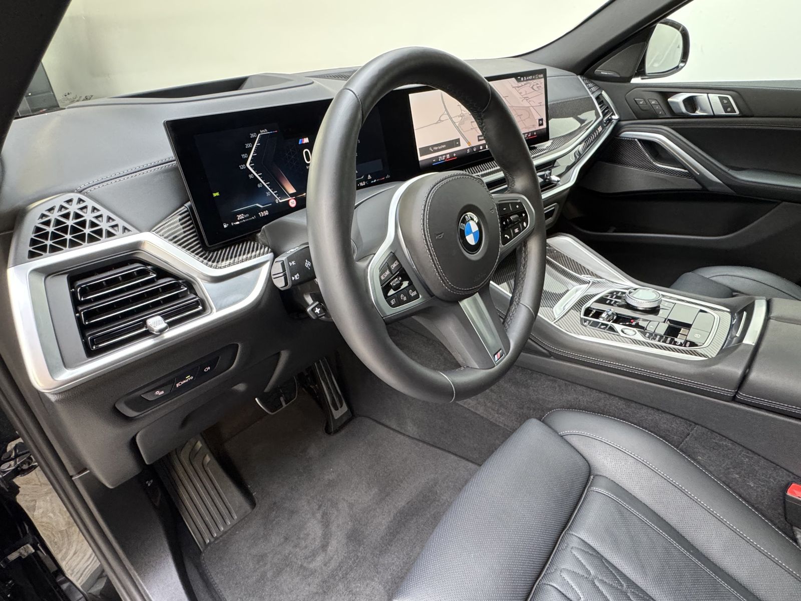 BMW X6 xDr30d M Sport Pro 22'' Sitzlüft. ACC 360°AHK