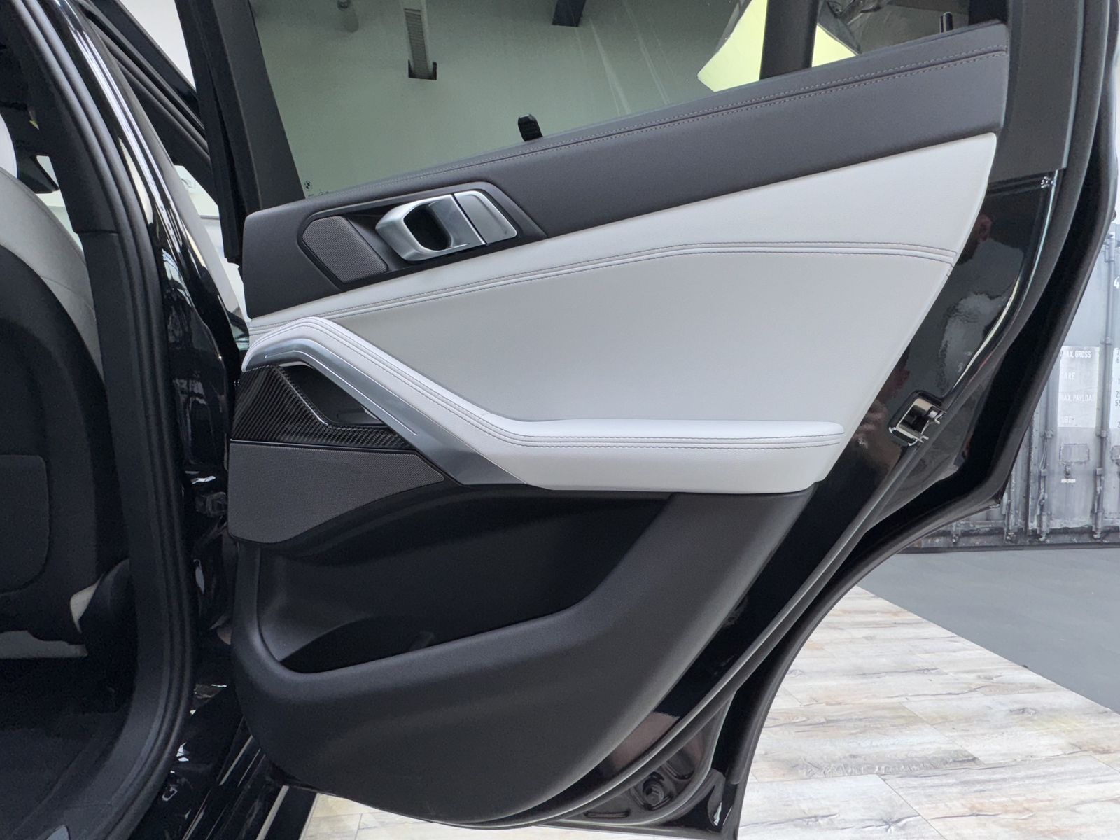 BMW X6 xDrive30d M Sport Pro - Samsaru's Car Outlet