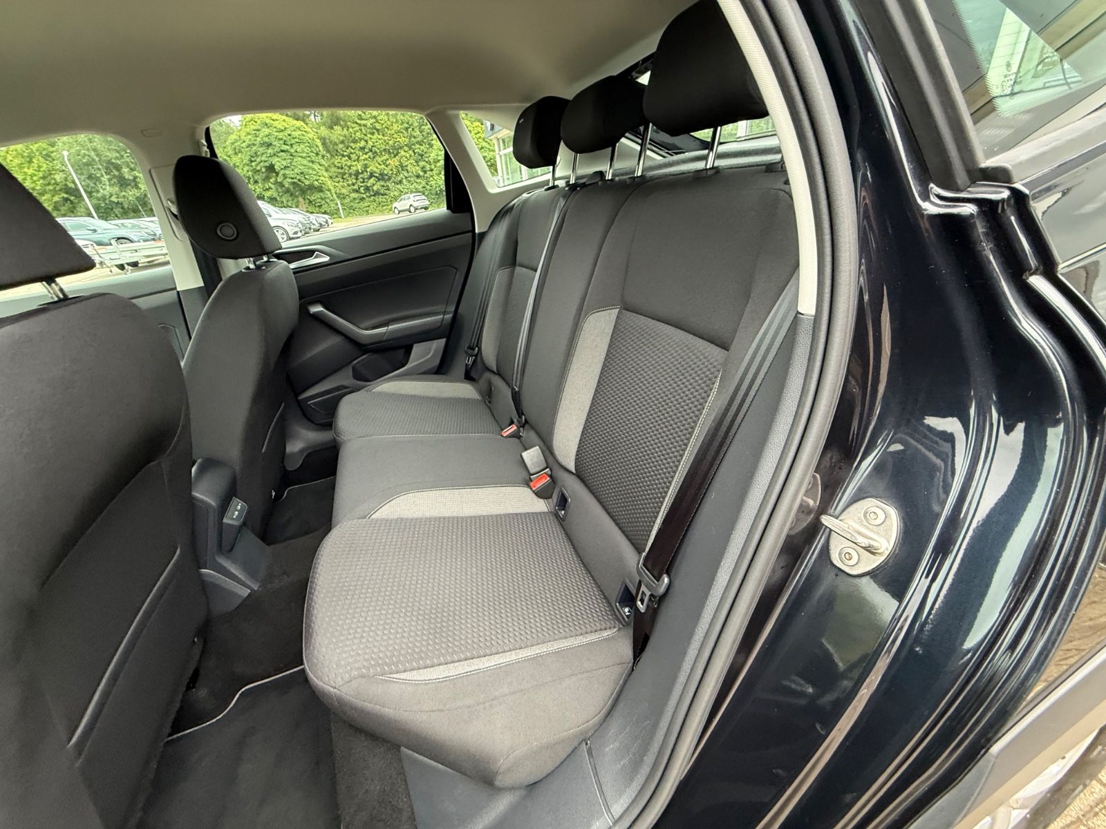 Volkswagen Taigo Life 1.0 DSG - Samsaru's Car Outlet