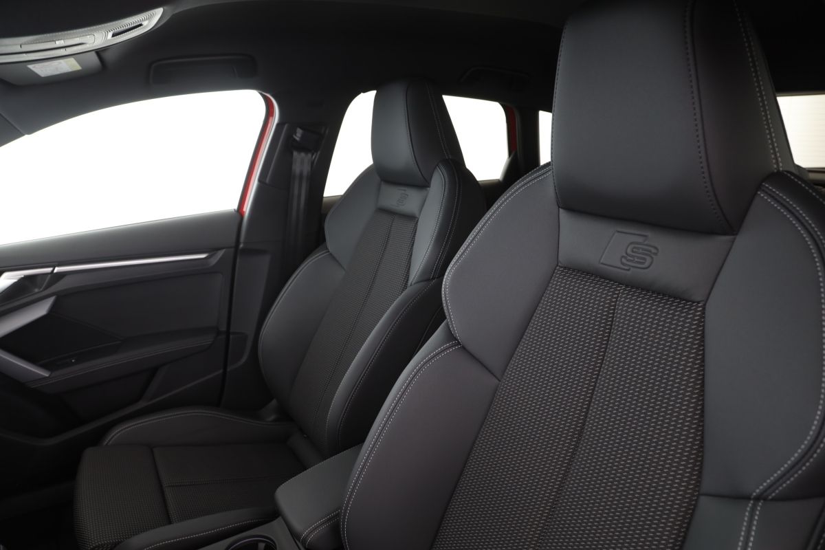 Audi A3 Sportback 30 TFSI S line - Samsaru's Car Outlet