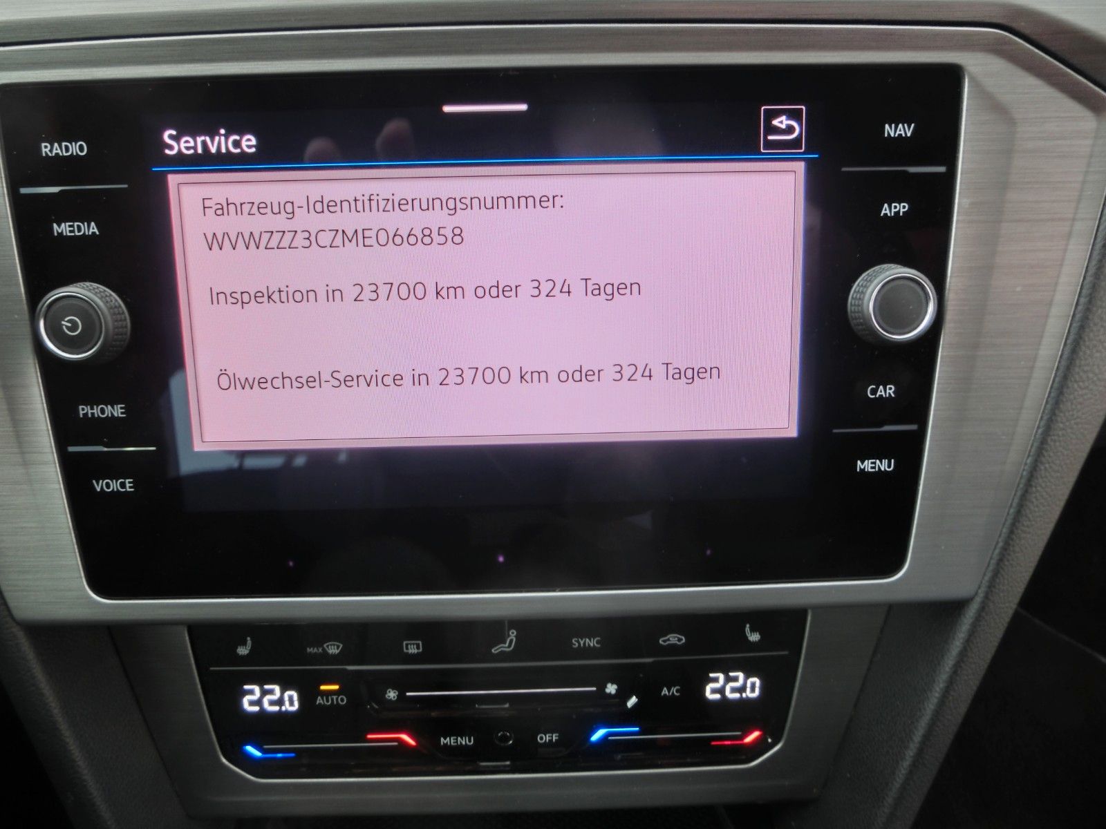 Volkswagen Passat Variant - Samsaru's Car Outlet