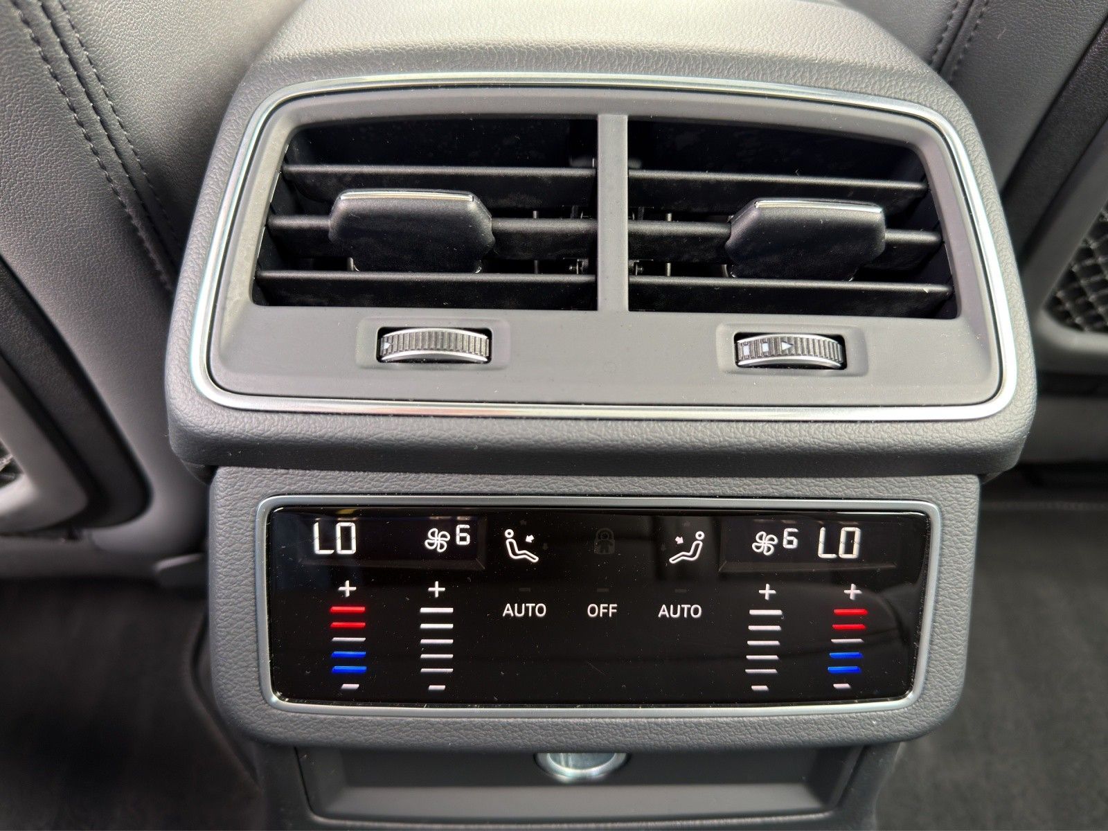 Audi A6 Avant 40 TDI quattro S line LEDER/PANO/ACC/RF
